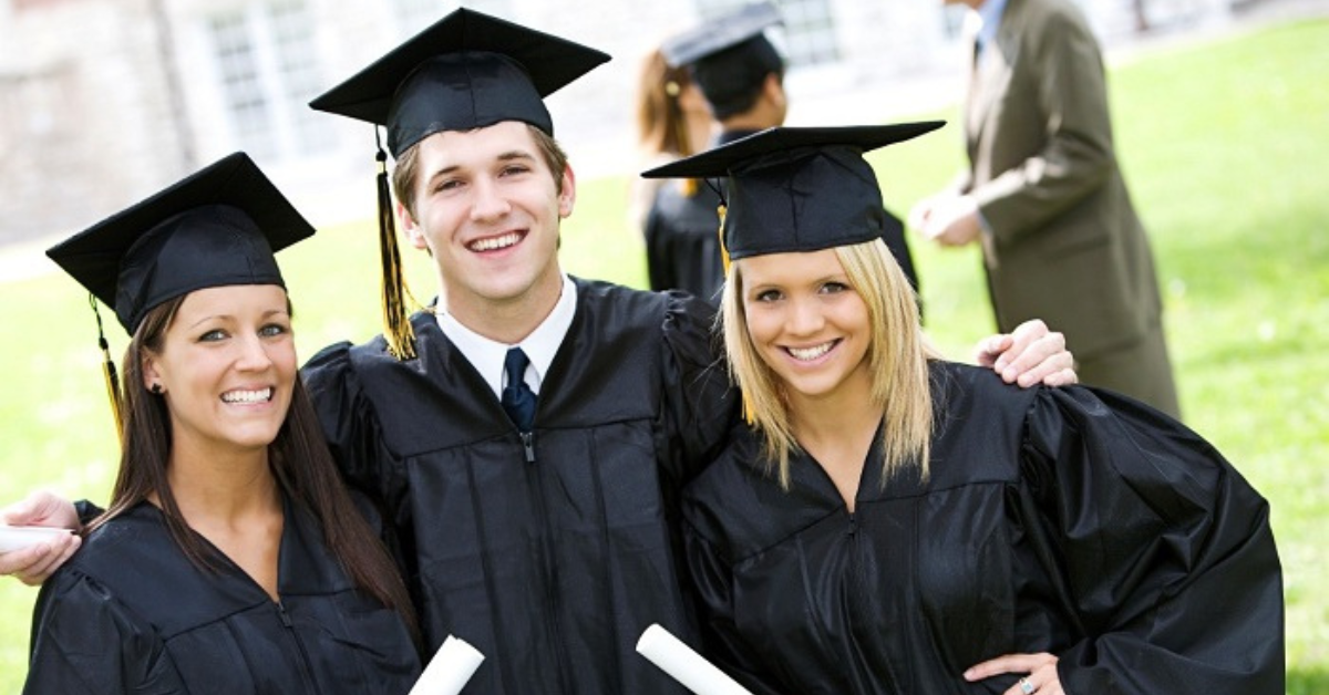 Top 7 Scholarships for Graduate Students